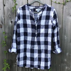 Old Navy Women’s Navy/White plaid tunic